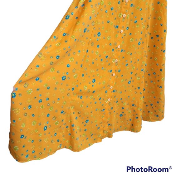 All Over Ditsy Floral Print Skirt Button Down - Picture 2 of 7